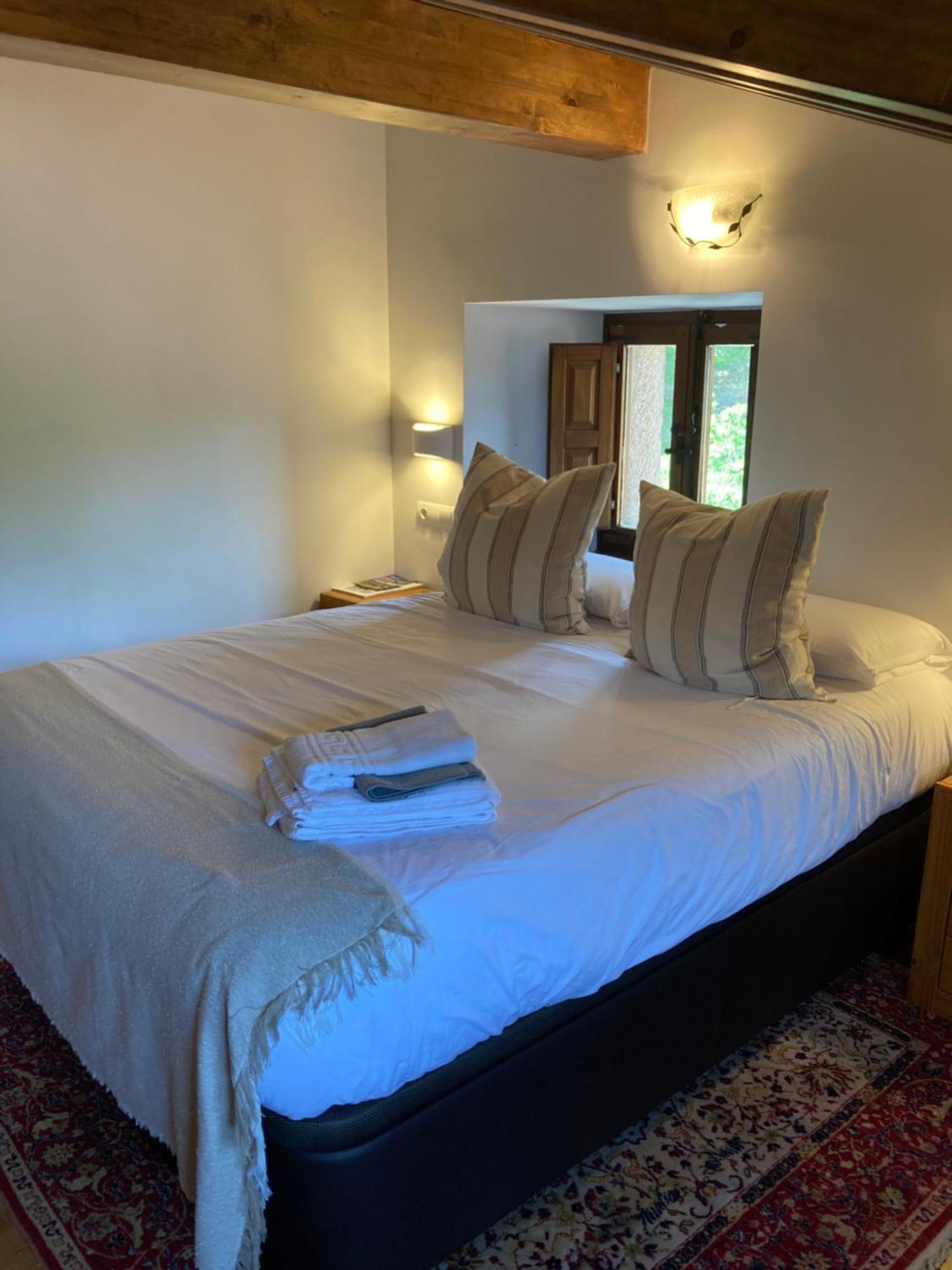 La Valuisilla, Hotel Rural Cicera Exteriör bild