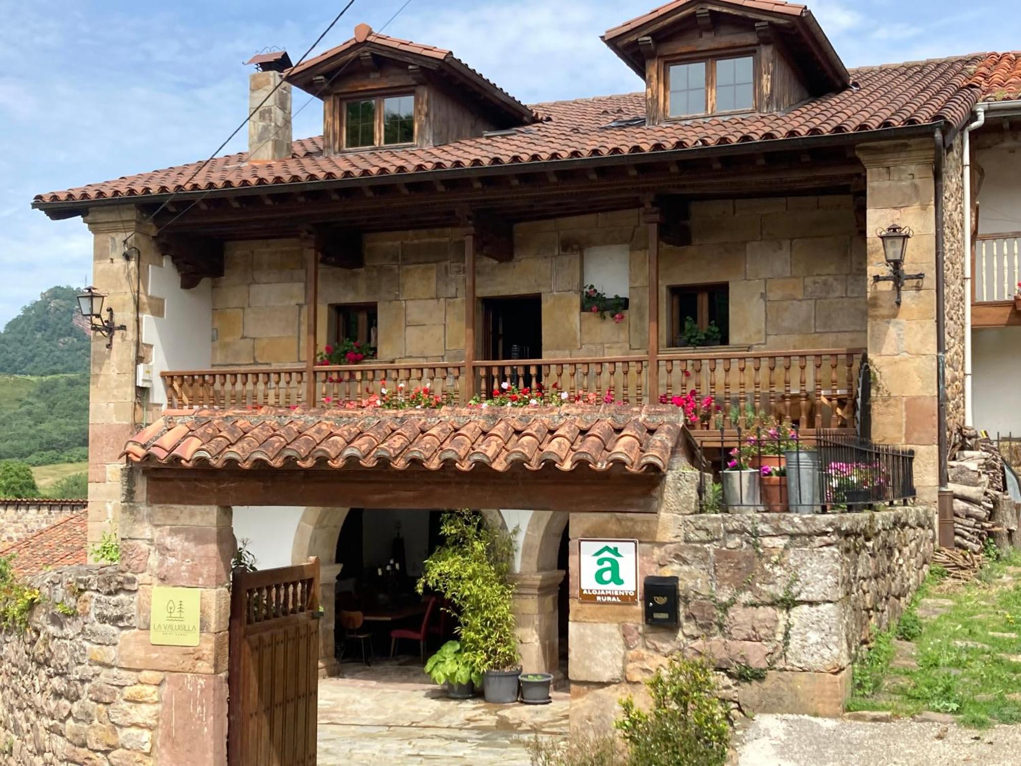 La Valuisilla, Hotel Rural Cicera Exteriör bild